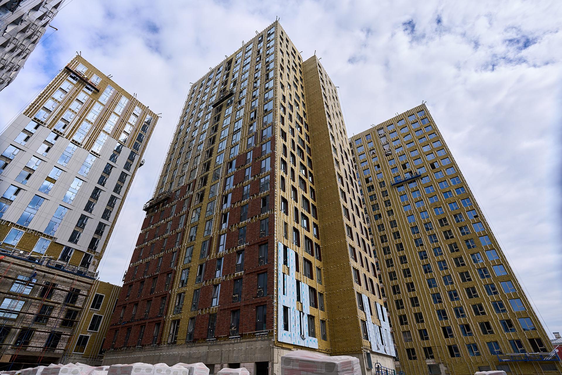 Итоги сентября: ход строительства и заливка основания второй ледовой арены